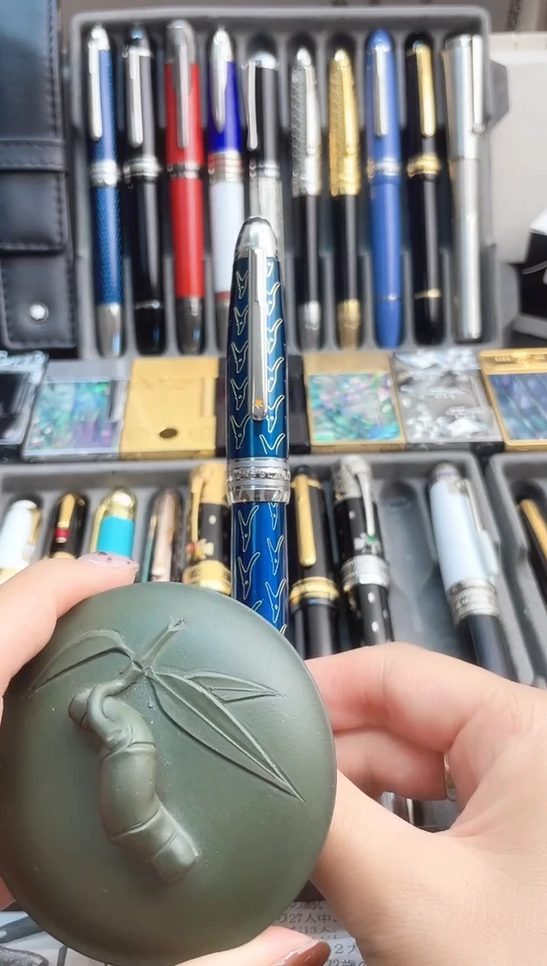 瓷片**kkjjhhuuiii889988