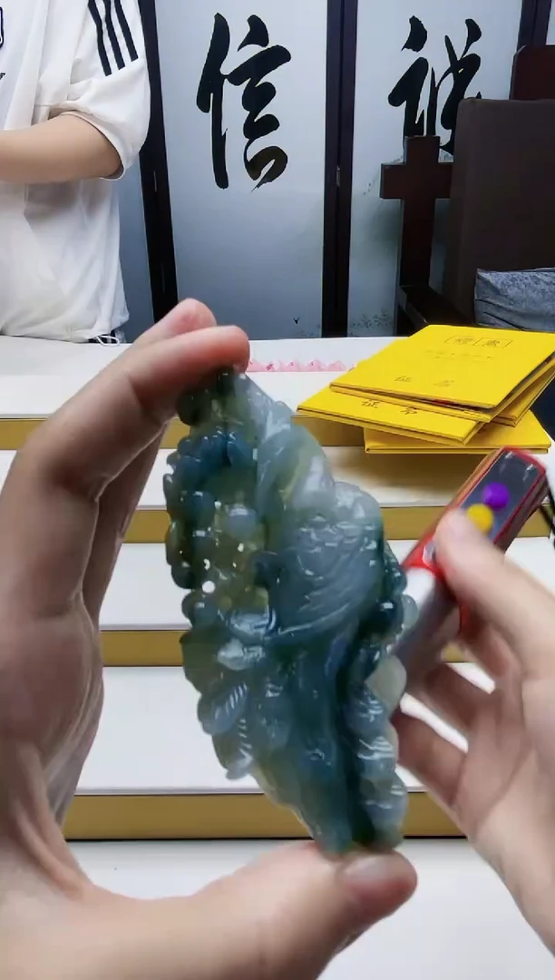 定制翡翠未镶嵌毛货06030403