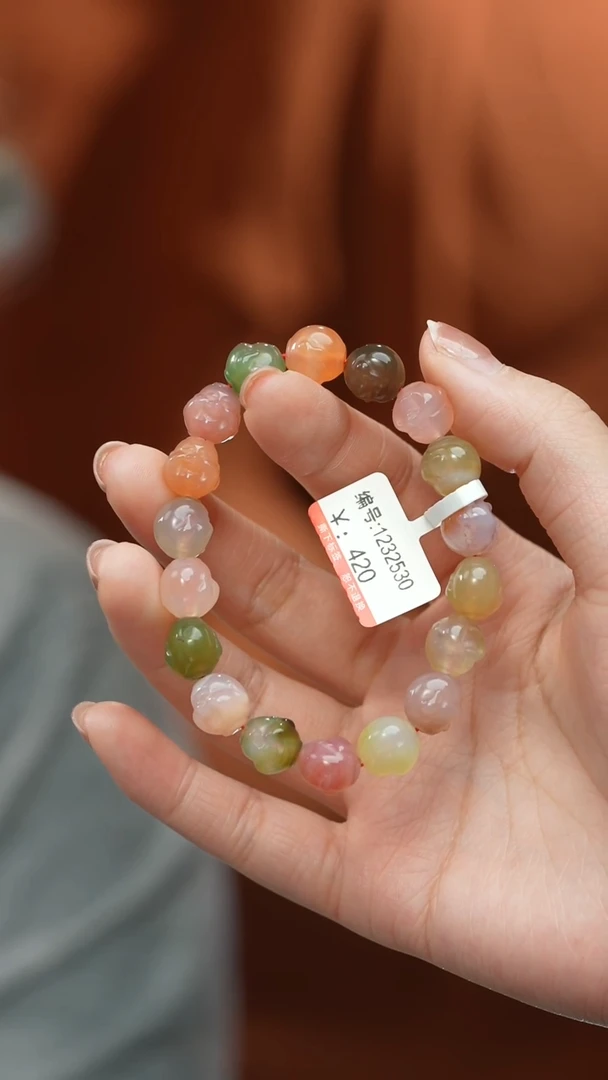 【闪购商品】玛瑙/玉髓颈饰未镶嵌手串   多样性发货