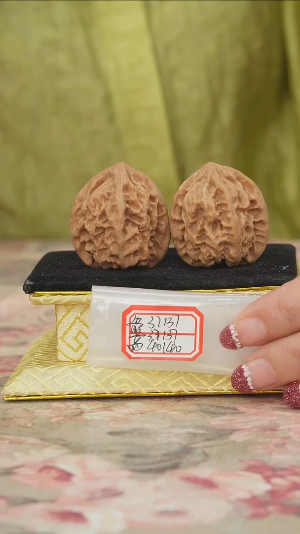 把件文玩核桃马蹄