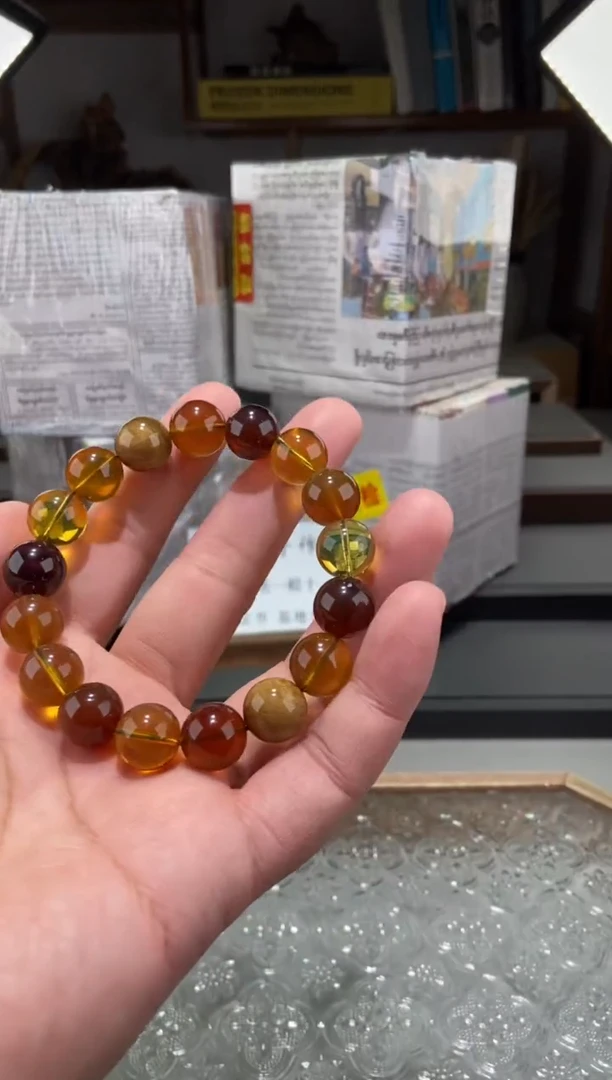 琥珀颈饰未镶嵌12+多宝手串
