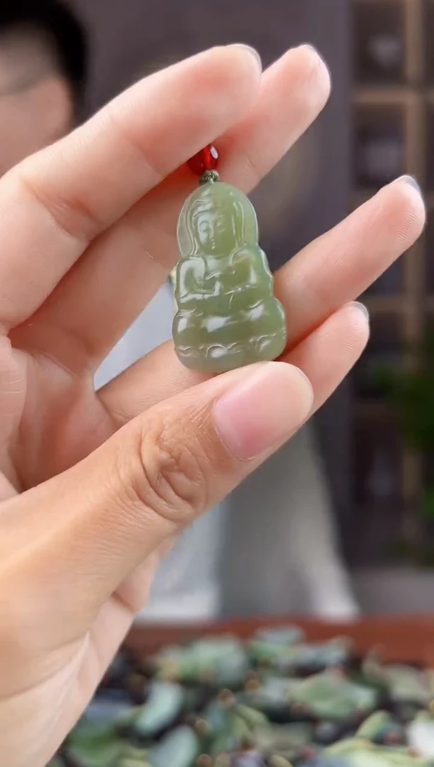 未镶嵌和田玉挂件拍一发一