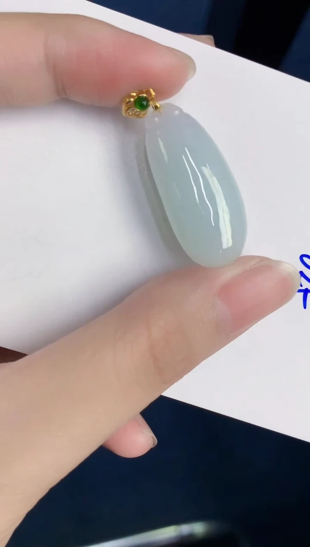颈饰未镶嵌翡翠天然翡翠缅甸A货
