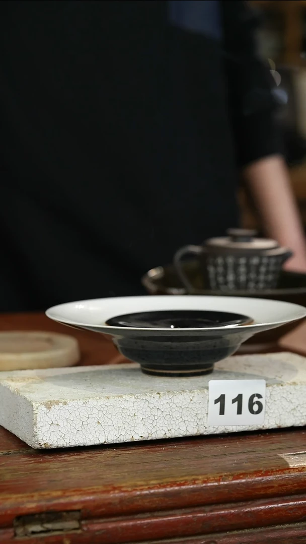 瓷片全****哥标题标题标题标题