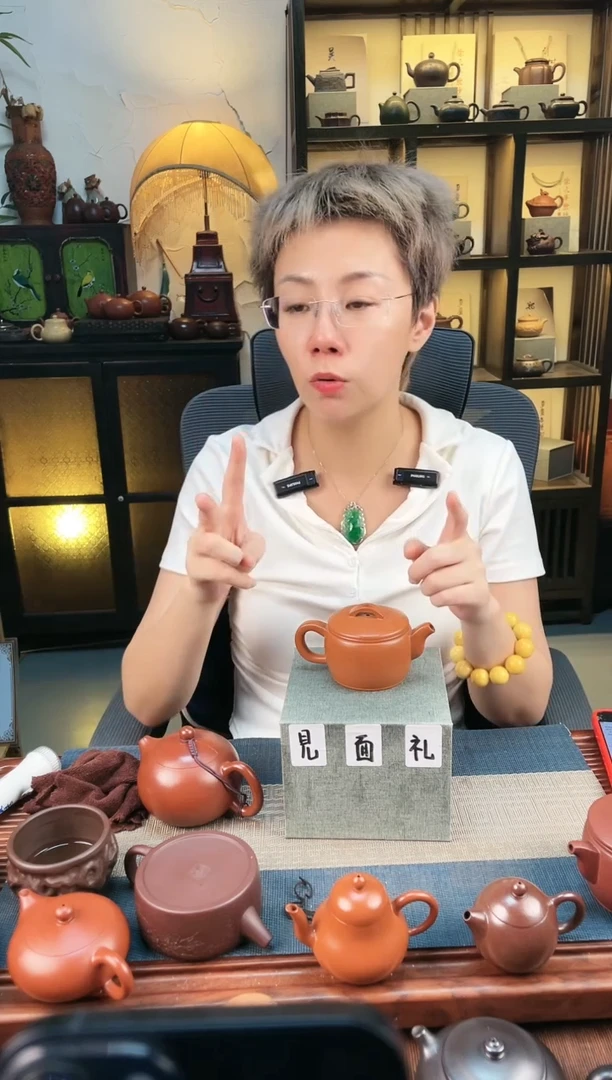 茶壶紫砂降坡泥汉瓦壶