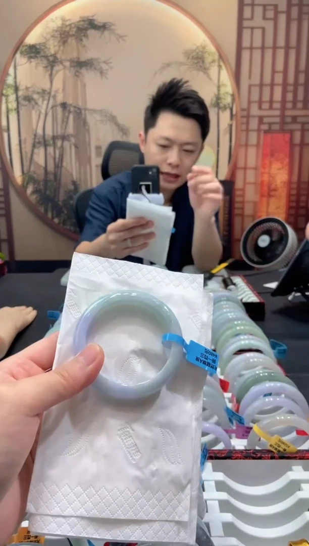 翡翠手镯未镶嵌000054973