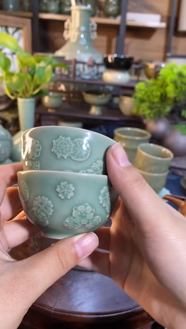 【闪购商品】TS040 若见秘色 绣球杯2只