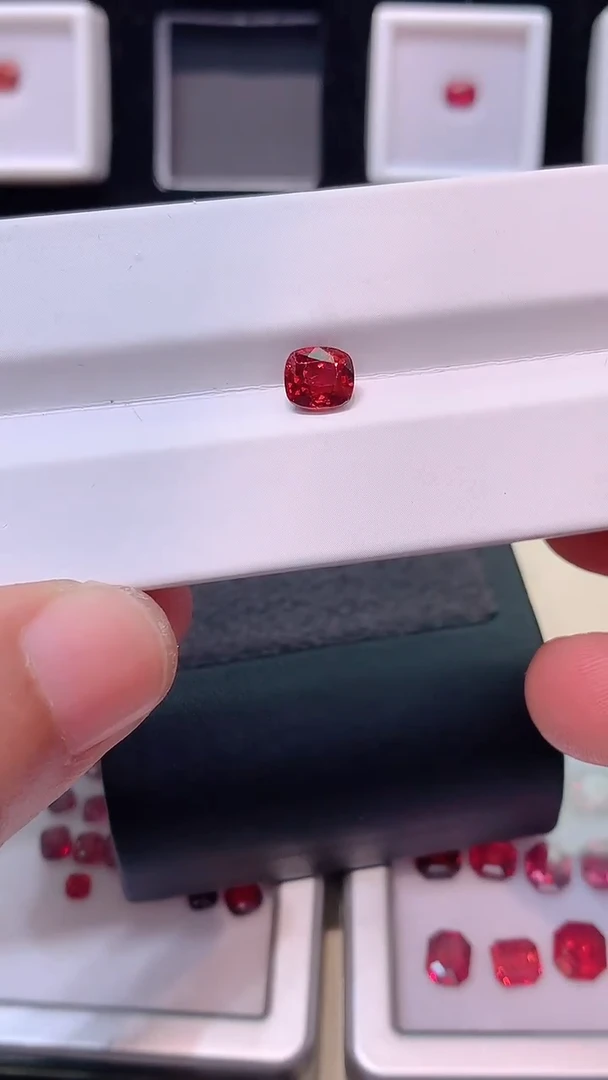 【闪购商品】尖晶石裸石未镶嵌21/1.55