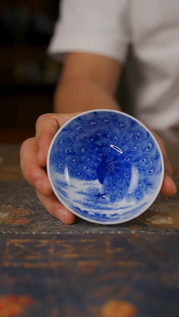 魚**水铭墨孔雀普洱杯