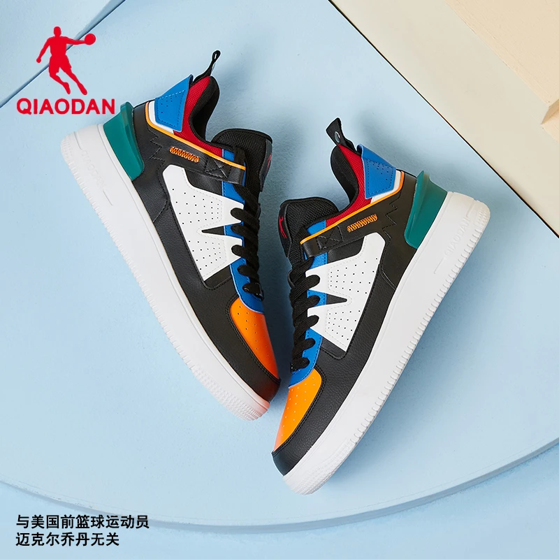 乔丹2025年新款情侣板鞋透气休闲运动小白鞋潮流百搭滑板鞋