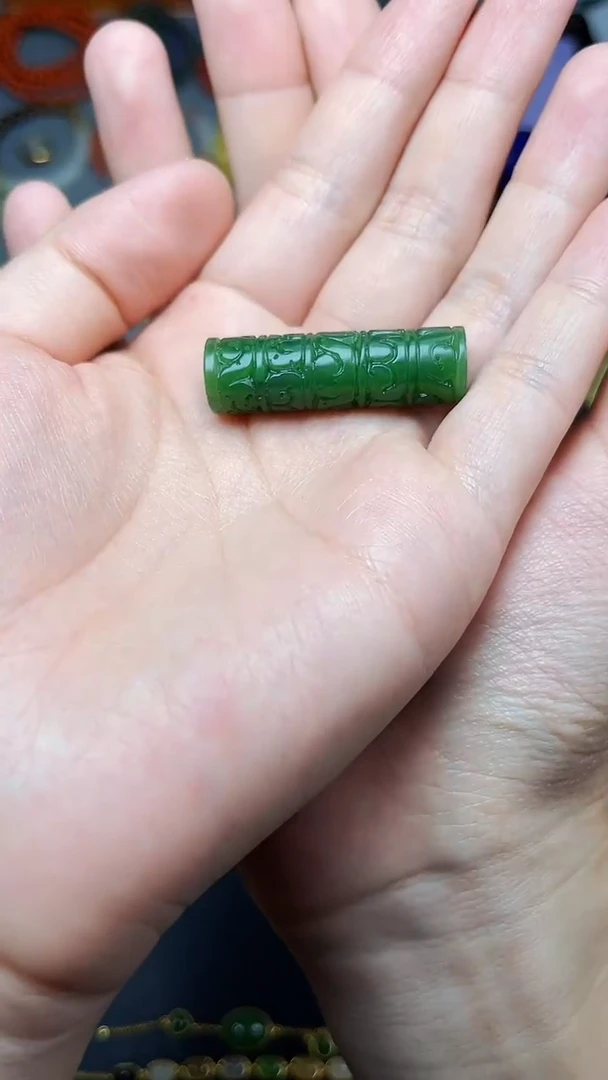 颈饰未镶嵌和田玉路路通06