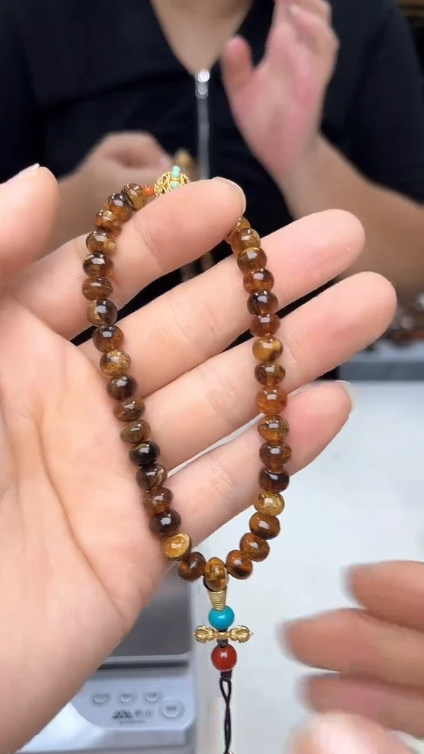 裸石琥珀未镶嵌抚顺琥珀7+花珀手持多样性发其一