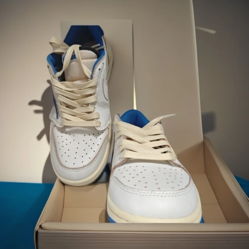 经典倒勾透气低帮板鞋