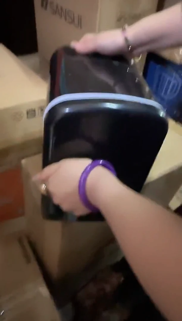 4L迷你冰箱小体积低能耗/颜色不挑，乐拍乐发