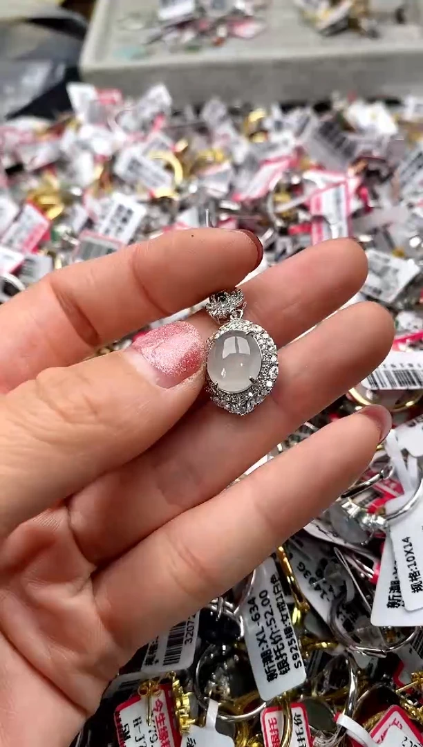 【闪购商品】翡翠戒指银S925镶嵌6666666    6