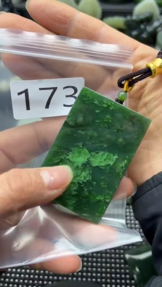 未镶嵌和田玉珠宝半成品牌子