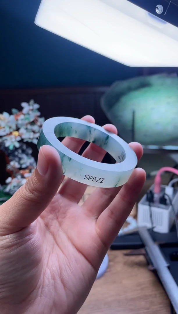 【闪购商品】定制翡翠手镯未镶嵌定制