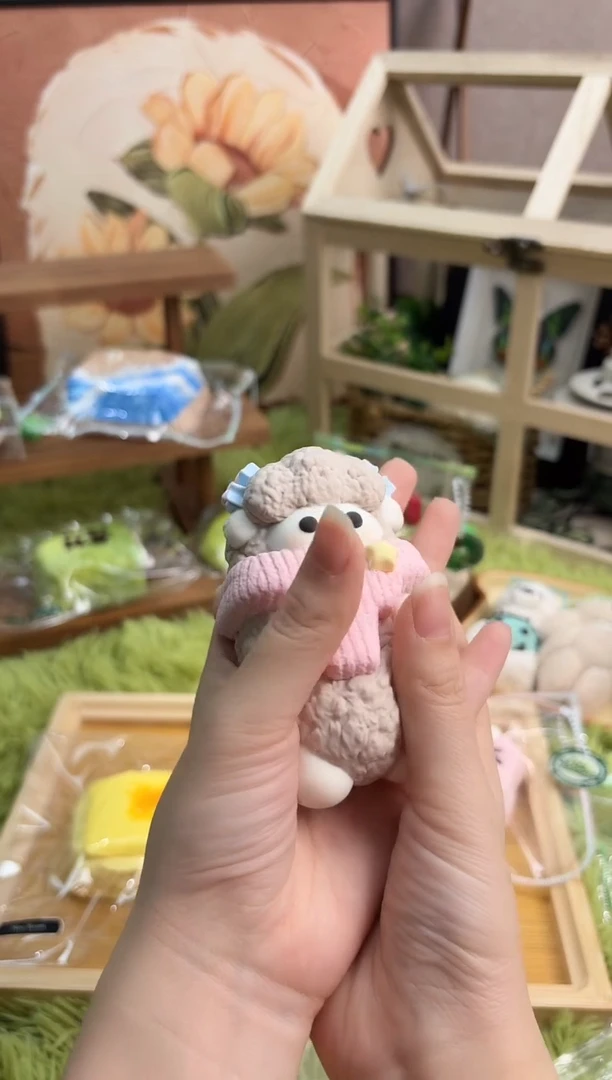 树脂制品冬日暖阳(裸手捏捏)