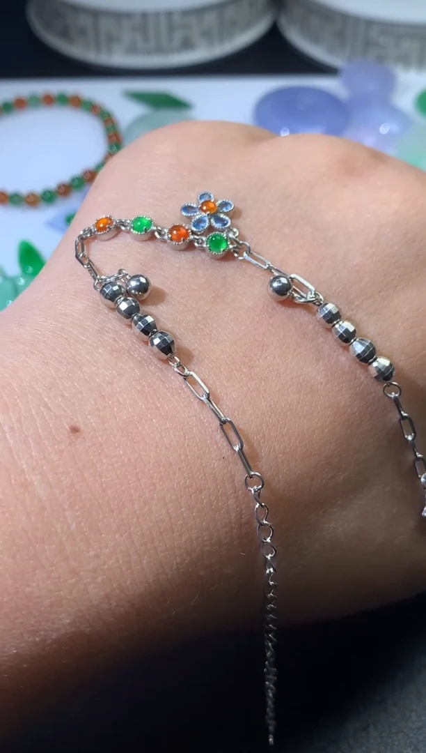 颈饰未镶嵌翡翠净货