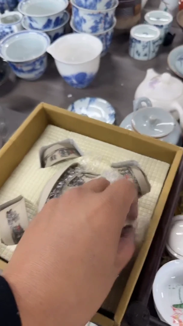 茶具...........