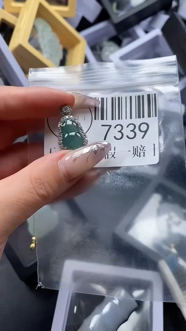 吊坠(不含链)未镶嵌翡翠7339