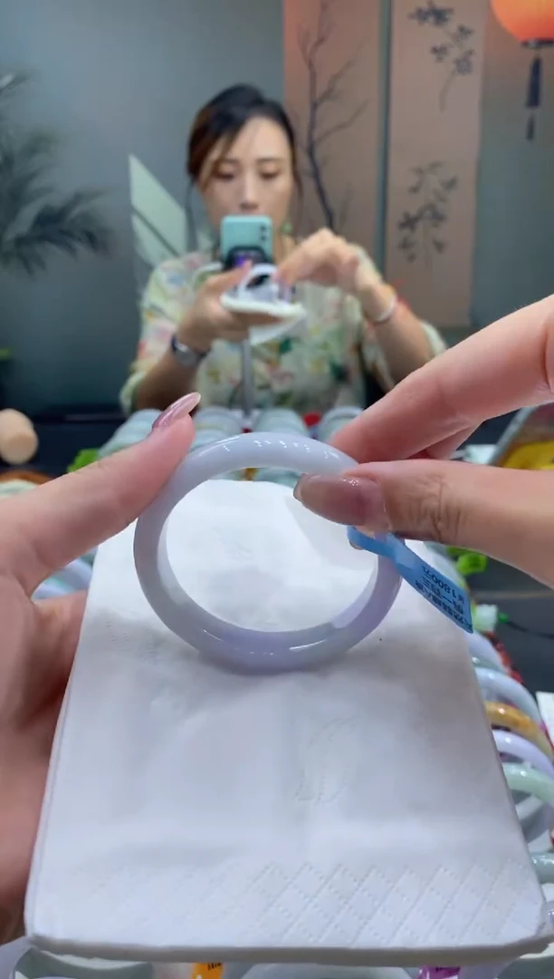 未镶嵌手镯翡翠000039435