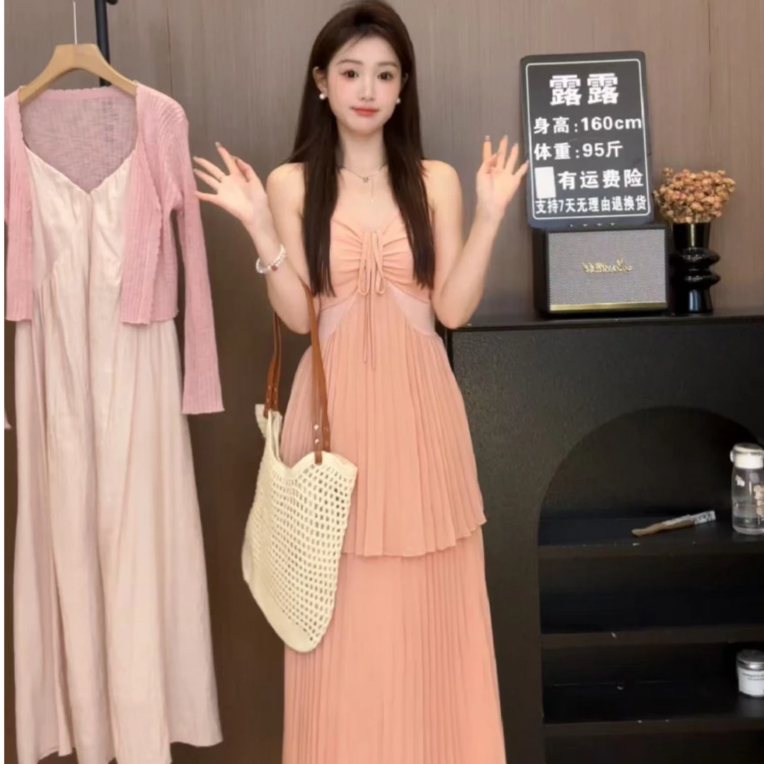 2025春夏上新仙女范法式甜辣挂脖吊带连衣裙