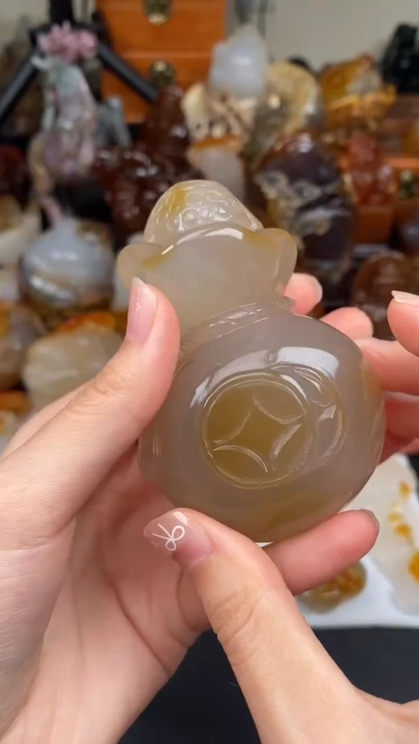 玛瑙/玉髓颈饰未镶嵌AA