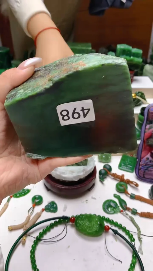 未镶嵌和田玉（碧玉）珠宝半成品1