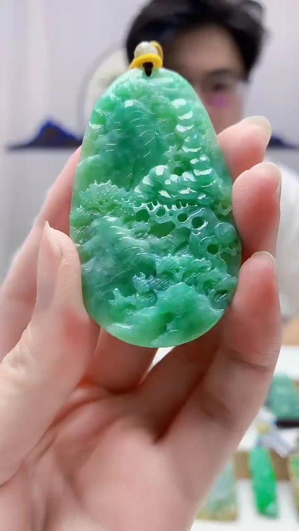 未镶嵌定制翡翠4688zm-毛货挂件31山水