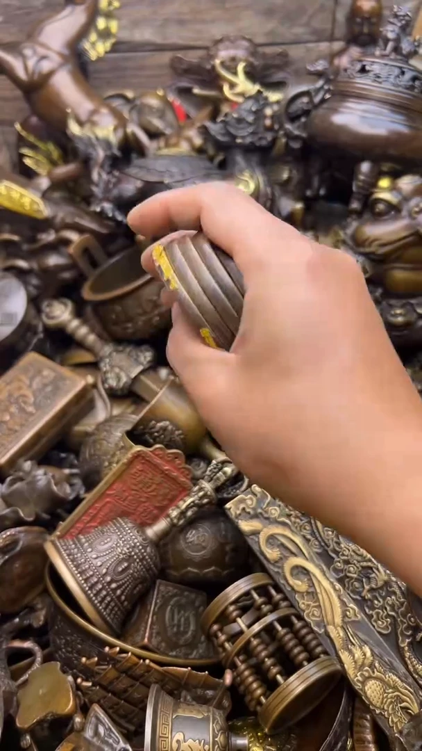 精美铜器，点击下单