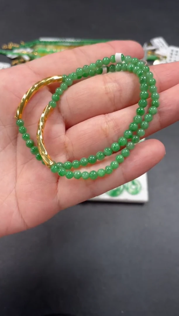 套链足金镶嵌翡翠多样性  发货一个  P358