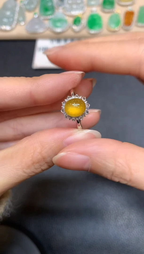 【闪购商品】翡翠戒指18K金镶嵌【无服务费