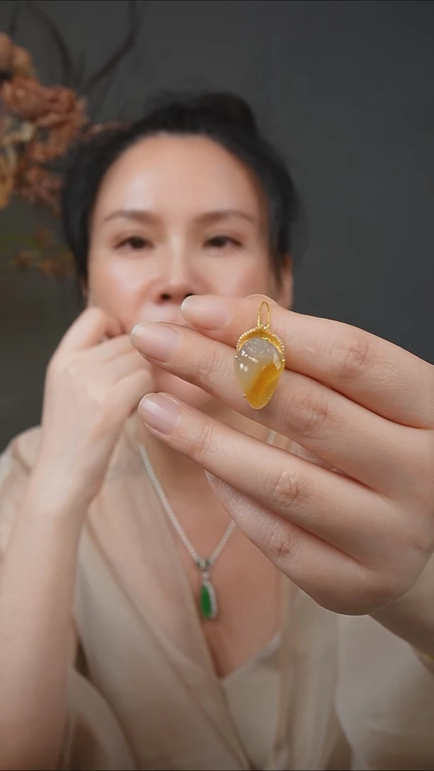 吊坠(不含链)18K金镶嵌翡翠天然缅甸翡翠吊坠