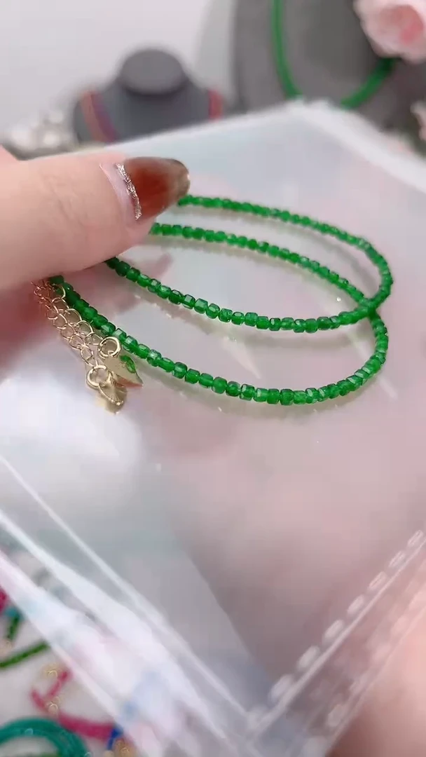 银S925镶嵌手链石榴石（沙弗莱）绿方49