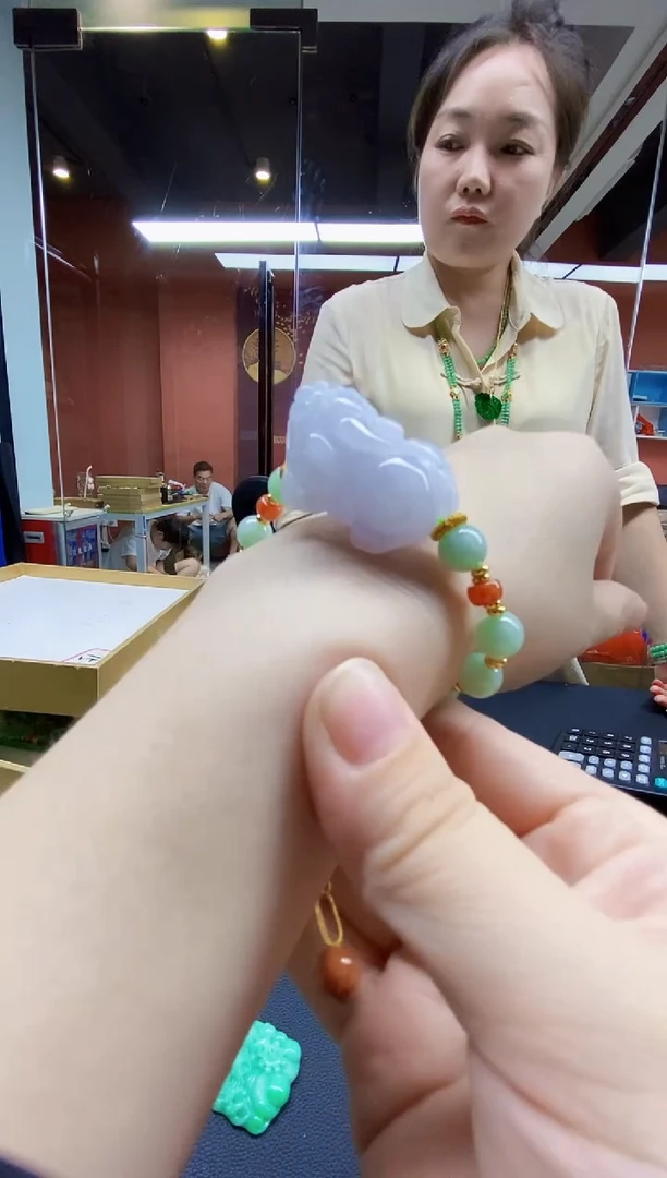 颈饰未镶嵌翡翠翡翠吊坠