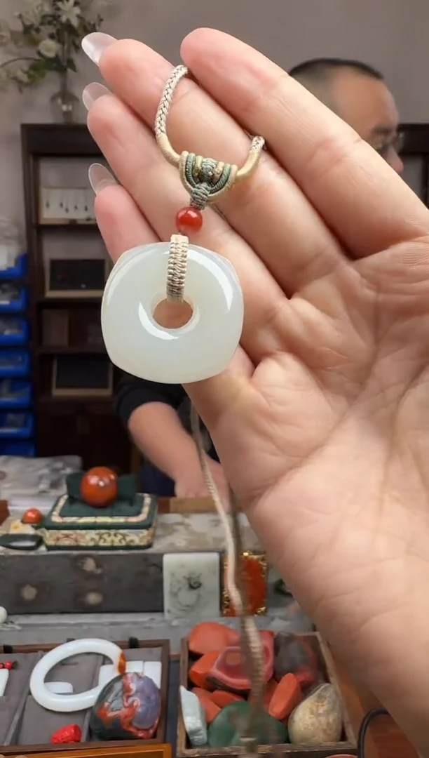 未镶嵌和田玉挂件3602-多样性发其一