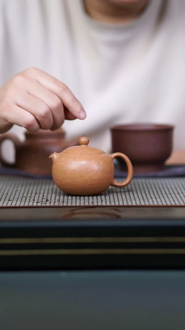茶壶紫砂半手红降坡西施150cc
