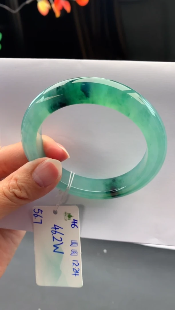 未镶嵌手镯翡翠翡翠自带#送人#，假一赔三