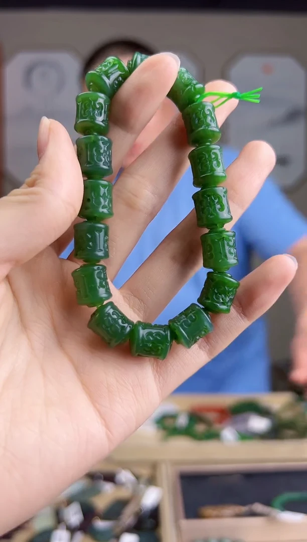 颈饰未镶嵌和田玉多样性发货 拍一单发一个