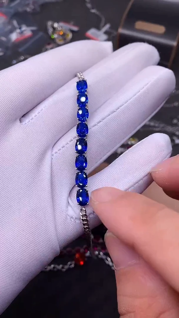 【闪购商品】蓝宝石手链银S925镶嵌.....