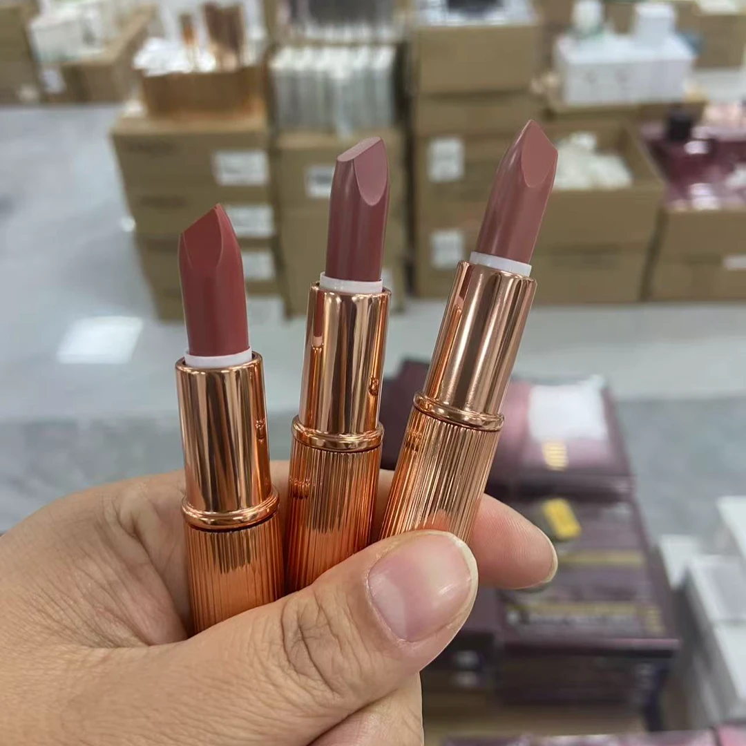 C颜色很好看的口红（中样）