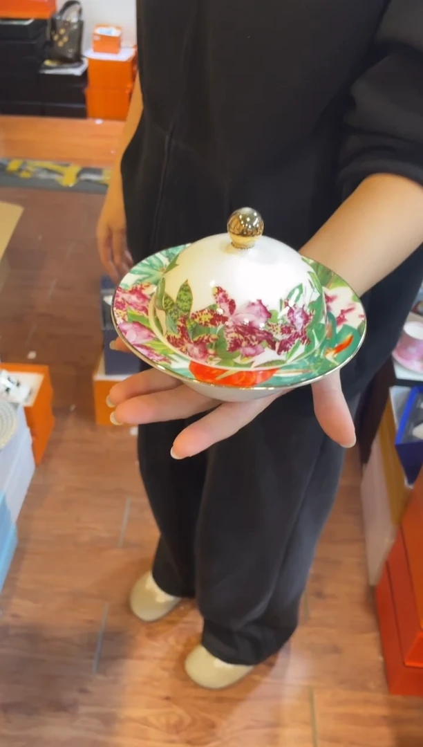 杯鸿辉家品牌瓷器，京东包邮！