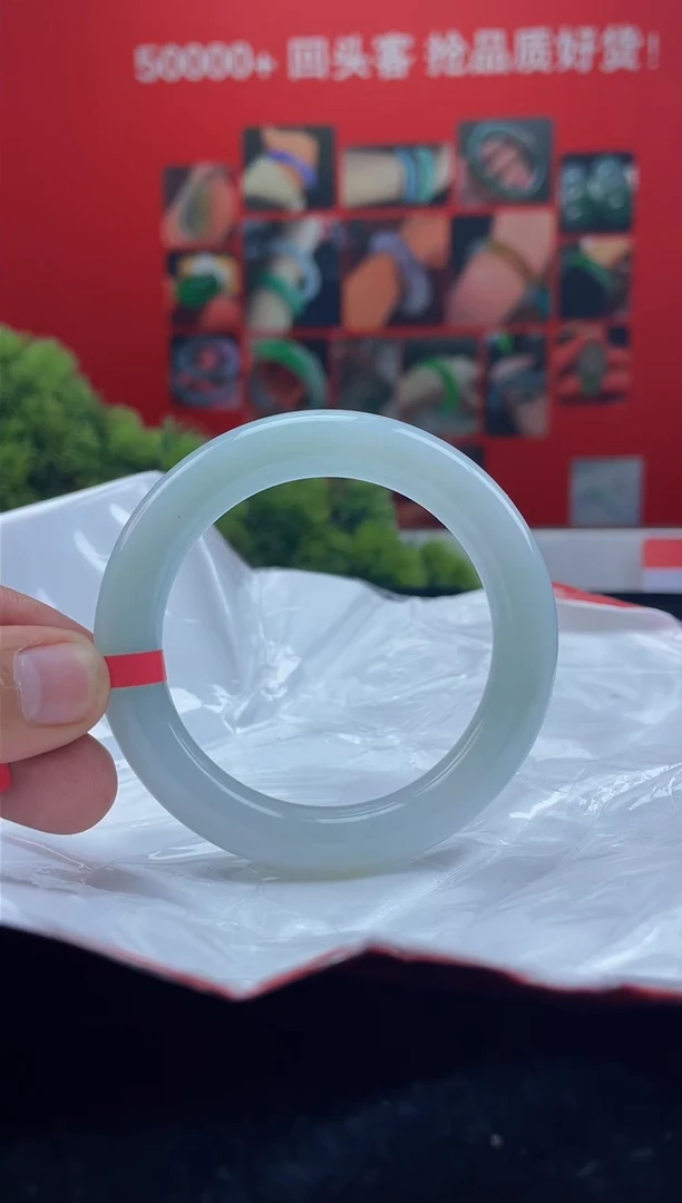 翡翠手镯未镶嵌手镯9