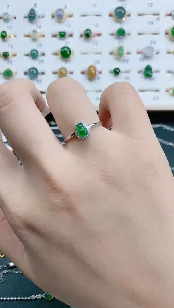 翡翠戒指银S925镶嵌天然翡翠