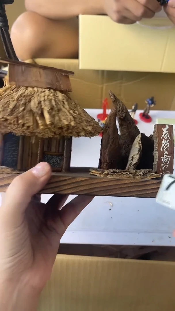 b****y日瓷回流咖色摆件