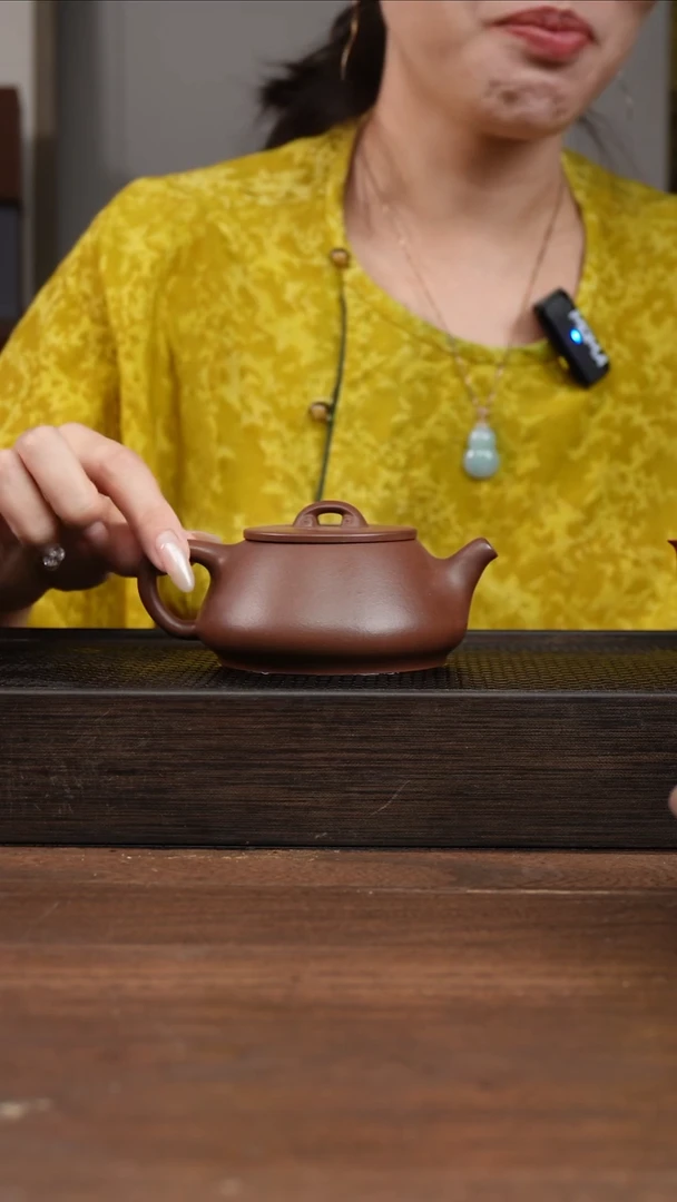 茶壶紫砂紫泥平盖石瓢     180CC