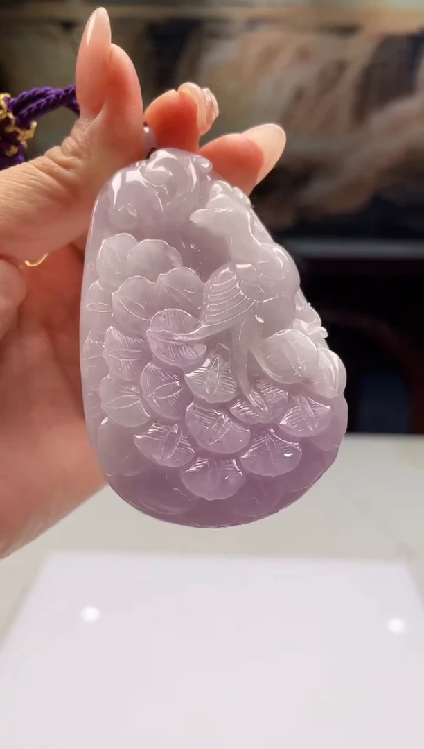 翡翠未镶嵌吊坠(不含链)176