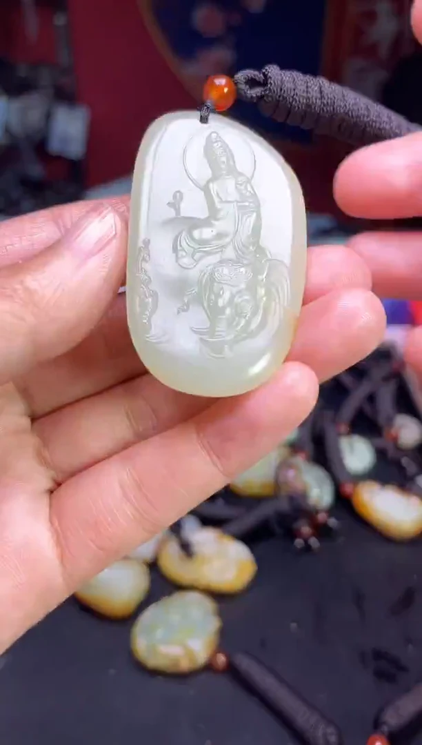 颈饰未镶嵌和田玉1