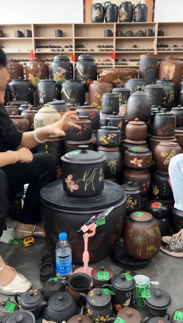 瑕疵茶叶罐  720  彩填小五饼鼓盖